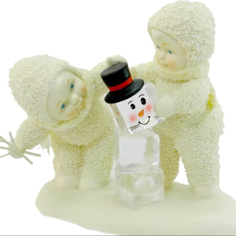 Dept 56 Snowbabies "Pull Yourself Together" 2006